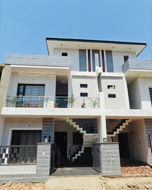 4 BHK Villa For Sale in Sector 123