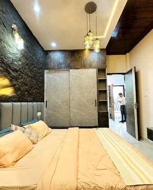 Room in 4 BHK Villa at Sector 123 – for Sale