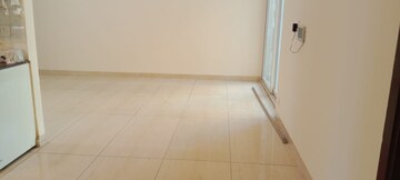 Room in 3 BHK Apartment at Gaur Sportswood, Sector 79 – for Rent