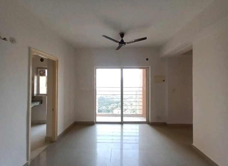 Room, paras-tierea 3 Bedroom 1695 Sq.Ft. Apartment In Sector 137 Noida 8608697