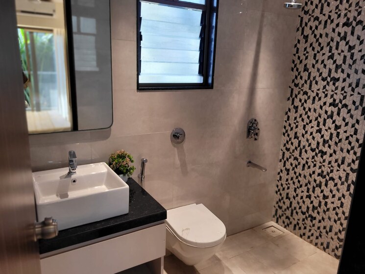 Bathroom, kohinoor-presidentia 3 Bedroom 1280 Sq.Ft. Apartment In Sopan Baug Pune 8608703