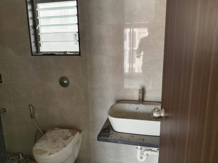 Bathroom, kohinoor-presidentia 2 Bedroom 1040 Sq.Ft. Apartment In Sopan Baug Pune 8608719