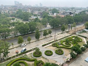 3 BHK Apartment – Exterior View View at Wave Amore, Sector 32 - for Sale