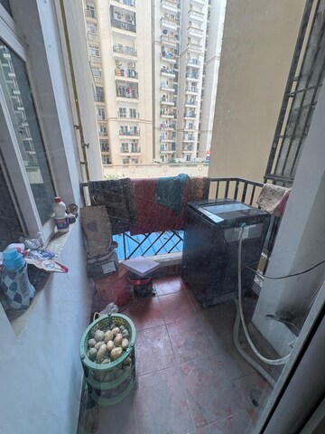 Living Room in 2.5 BHK Apartment at Ajnara Integrity, Raj Nagar Extension – for Rent