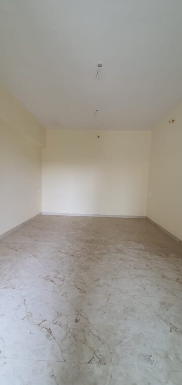 Room in 3 BHK Apartment at Parsik Nagar – for Sale