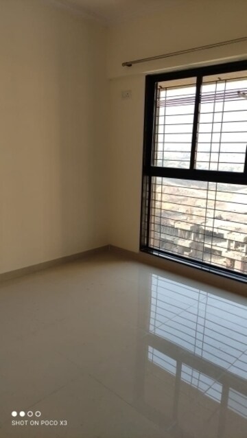 Room in 1 BHK Apartment at KIPL Morya, Kasarvadavali – for Rent