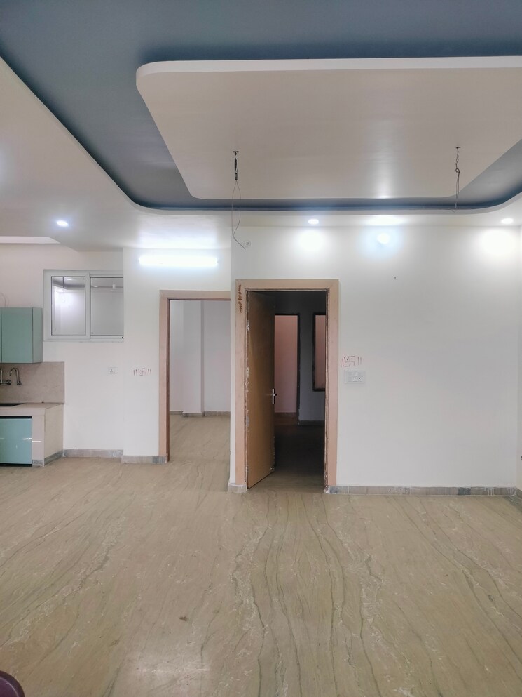 Floor Plan, gomti nagar Commercial Office Space 2200 Sq.Ft. In Gomti Nagar Lucknow 8608883