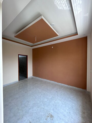 Room in 3 BHK Independent House at Chinhat – for Sale