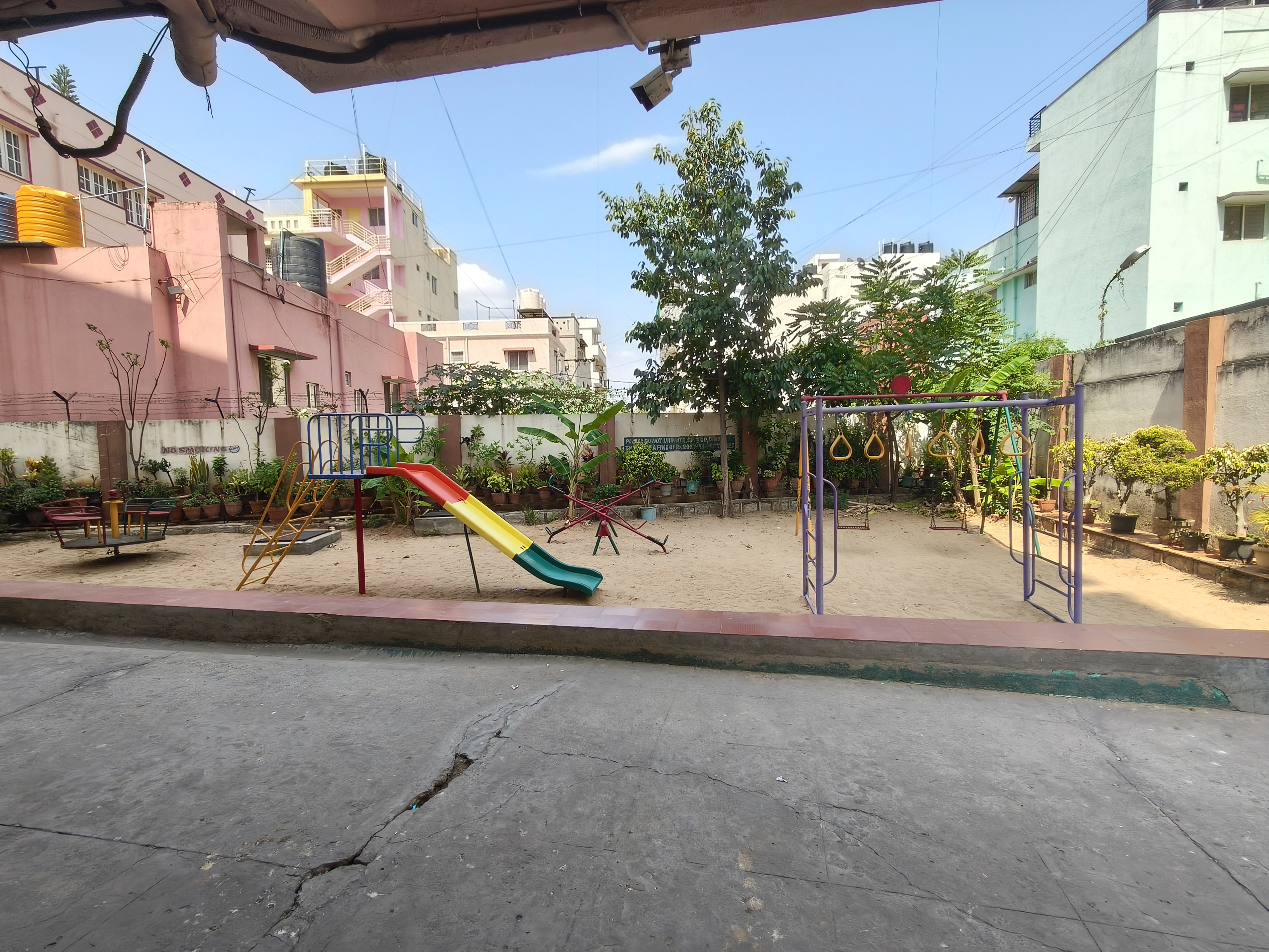 3 BHK + Pooja Room 1650 Sq.Ft. Apartment in Mayflower Garden