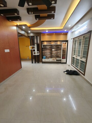 Room in 3 BHK Apartment at Mayflower Garden, Cv Raman Nagar – for Rent