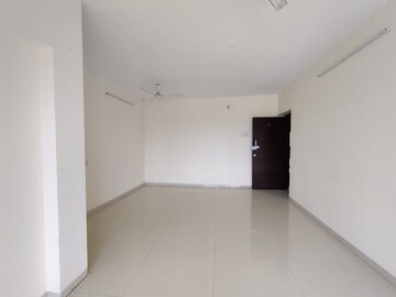 2 BHK Apartment For Sale in Gurukrupa Marina Enclave, Malad West