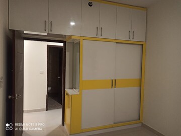 Furnished Amenities in 3 BHK Apartment at Mahagun Mirabella, Sector 79 – for Rent