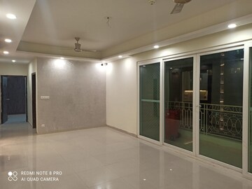 Room in 3 BHK Apartment at Mahagun Mirabella, Sector 79 – for Rent