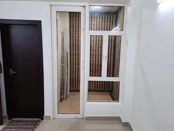 3 BHK Apartment For Rent in Windsor Paradise 2, Raj Nagar Extension