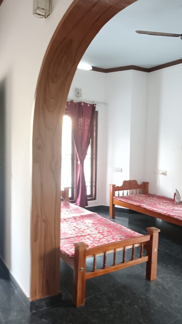 Bedroom in 4 BHK Independent House at Ambalamukku – for Sale