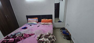 Bedroom in 2 BHK Apartment at Supertech Cape Town, Sector 74 – for Rent