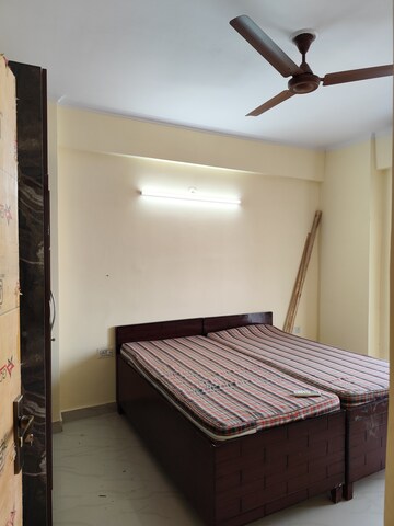 Bedroom in 2.5 BHK Apartment at Futec Gateway, Sector 75 – for Rent