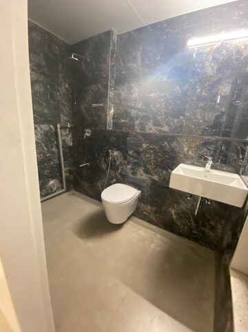 Team Area in 2 BHK Apartment at Dosti Eastern Bay, Wadala – for Rent