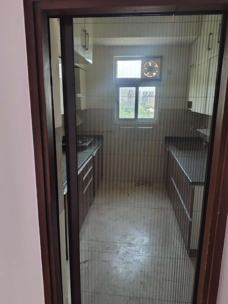 Kitchen, puri-anand-villas-phase-ii 4 Bedroom 2430 Sq.Ft. Apartment In Sector 81 Faridabad 8609204