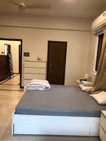 Bedroom in 3 BHK Apartment at Cumballa Crest, Cumbala Hill – for Rent