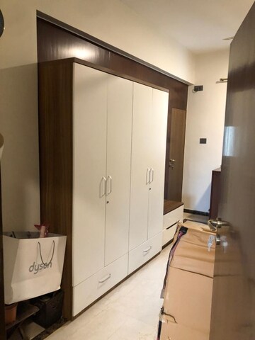 Bedroom in 3 BHK Apartment at Cumballa Crest, Cumbala Hill – for Rent