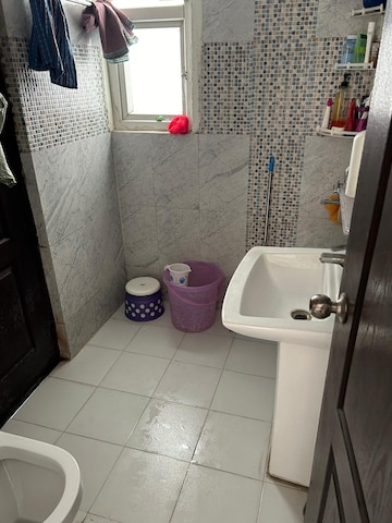 Bathroom in 2.5 BHK Apartment at Aims Golf Avenue I, Sector 75 – for Rent