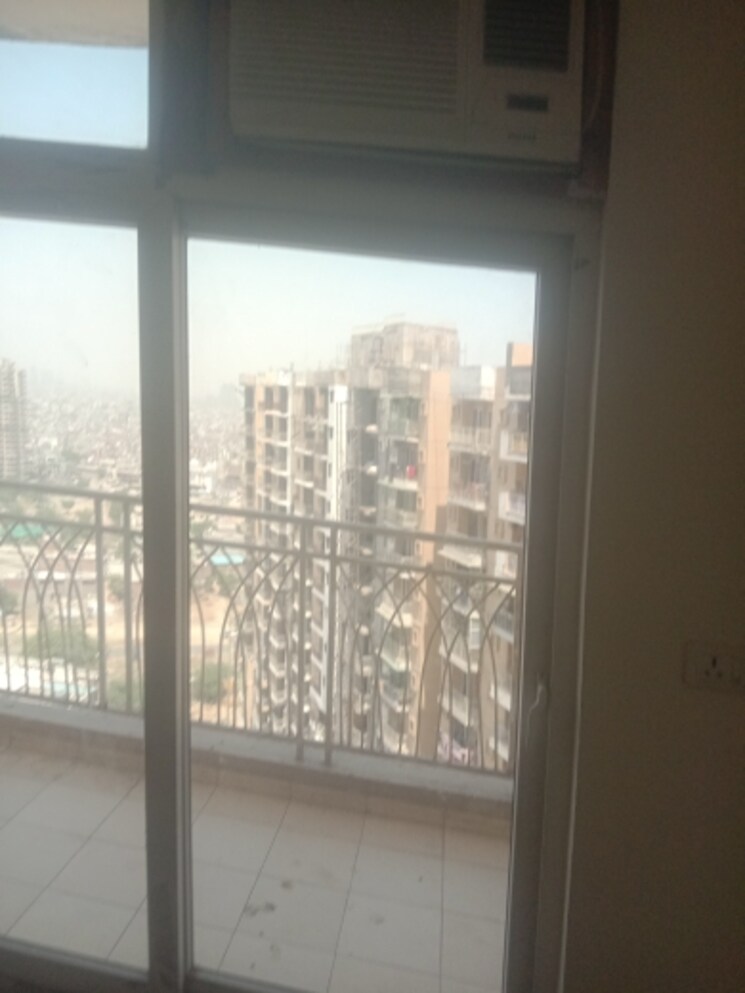 Room, mahagun-mywoods 2.5 Bedroom 1290 Sq.Ft. Apartment In Sector 16c Greater Noida Greater Noida 8609238