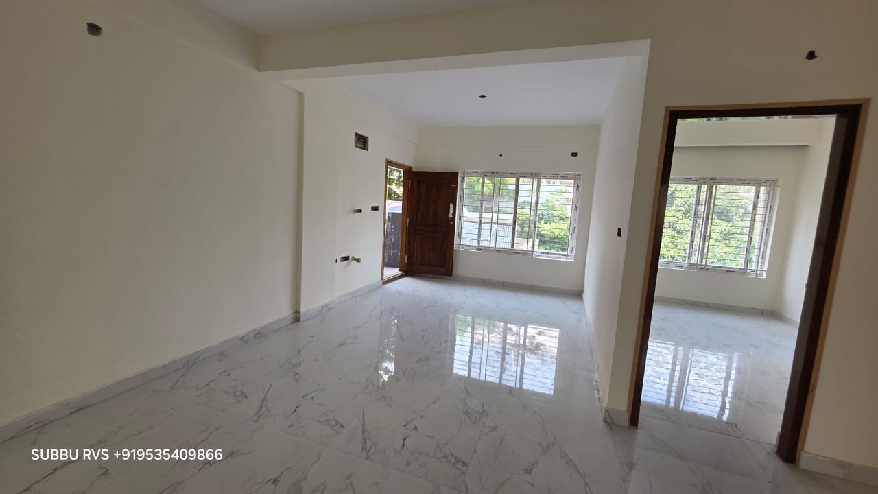 2 BHK Apartment For Rent in Ombr Residency 