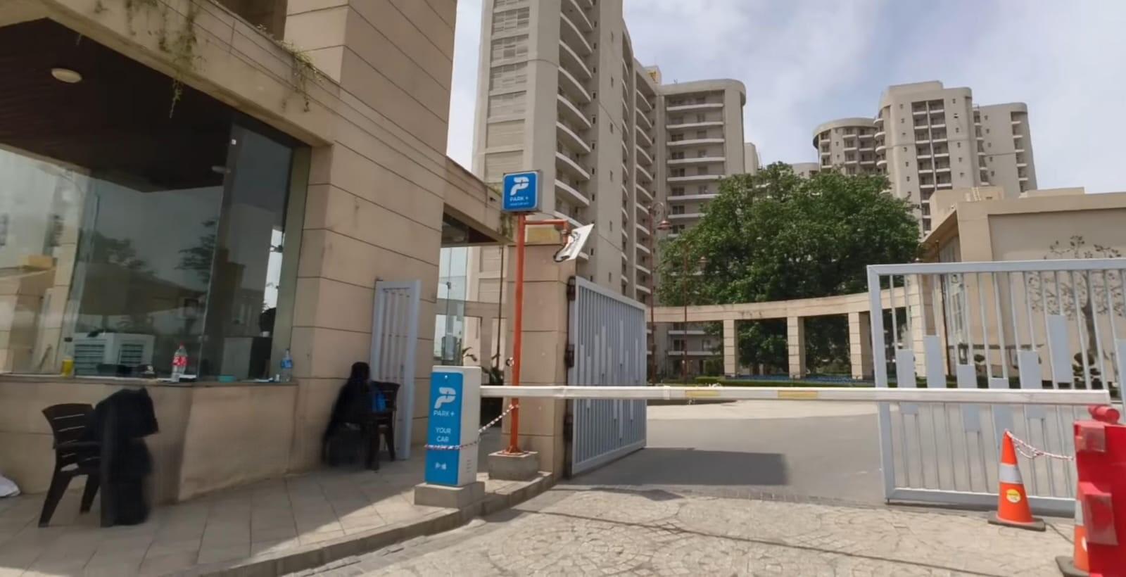 3 BHK + Pooja Room Apartment For Sale in BPTP Discovery Park