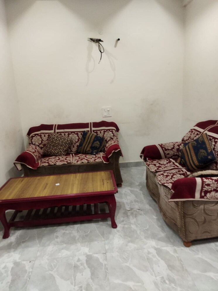 Bedroom, pir machalla 3 Bedroom 1200 Sq.Ft. Builder Floor In Pir Machalla Zirakpur 8609283