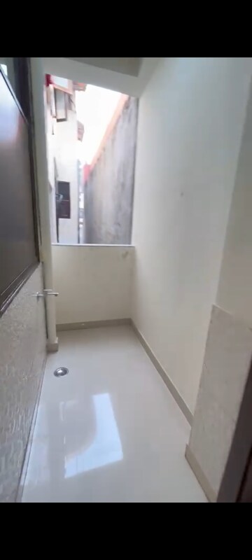  3 BHK Builder Floor at Vasundhara Sector 3 – for Sale