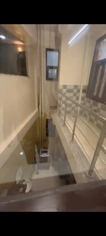  3 BHK Builder Floor at Vasundhara Sector 3 – for Sale