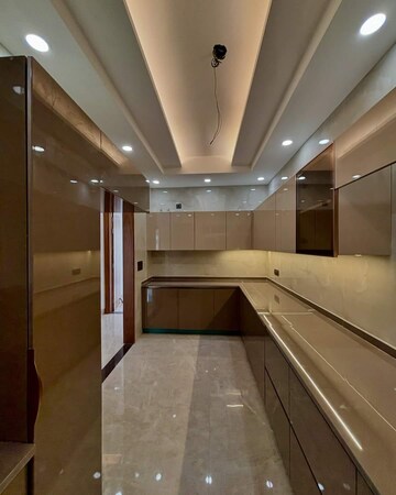 Kitchen in 2 BHK Independent House at Lajpat Nagar 4 – for Rent