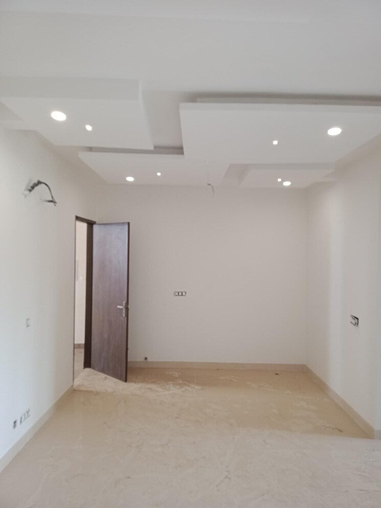 Room, sbp-city-of-dreams-zirakpur 3 Bedroom 2500 Sq.Ft. Apartment In High Ground Zirakpur 8609262