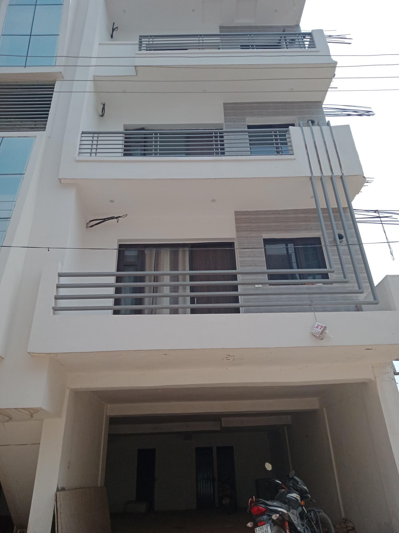 3 BHK + Servant Room Apartment For Rent in SBP City Of Dreams Zirakpur