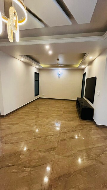 Room in 2 BHK Independent House at Lajpat Nagar 4 – for Rent