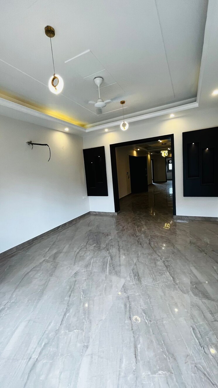 Room, lajpat nagar 4 2 Bedroom 890 Sq.Ft. Independent House In Lajpat Nagar 4 Delhi 8609317