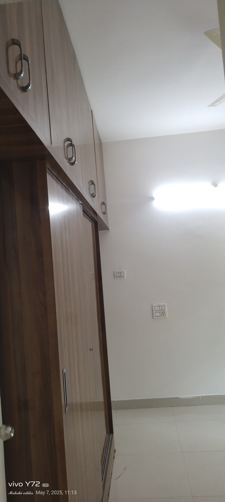 Room, pavani-laxmi-nivas 3 Bedroom 1650 Sq.Ft. Apartment In Madhapur Hyderabad 8609450