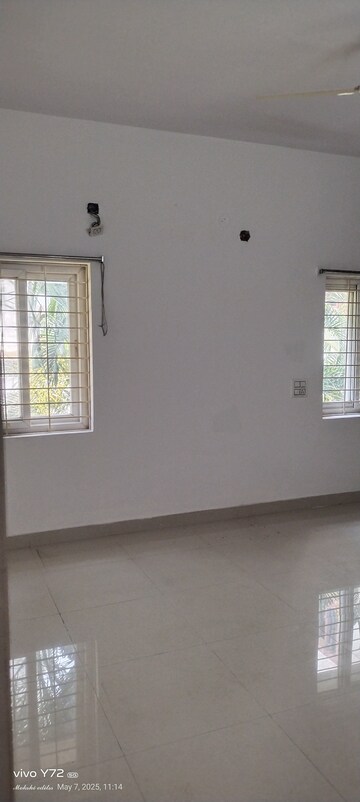 Room in 3 BHK Apartment at Pavani Laxmi Nivas, Madhapur – for Rent