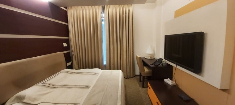 Master Bedroom, greater kailash i 3 Bedroom 208 Sq.Yd. Builder Floor In Greater Kailash I Delhi 8609467