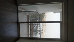 Room in 3.5 BHK Apartment at Emaar Imperial Gardens, Sector 102 – for Sale