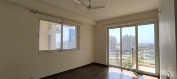Room in 3 BHK Apartment at Conscient Heritage Max, Sector 102 – for Rent