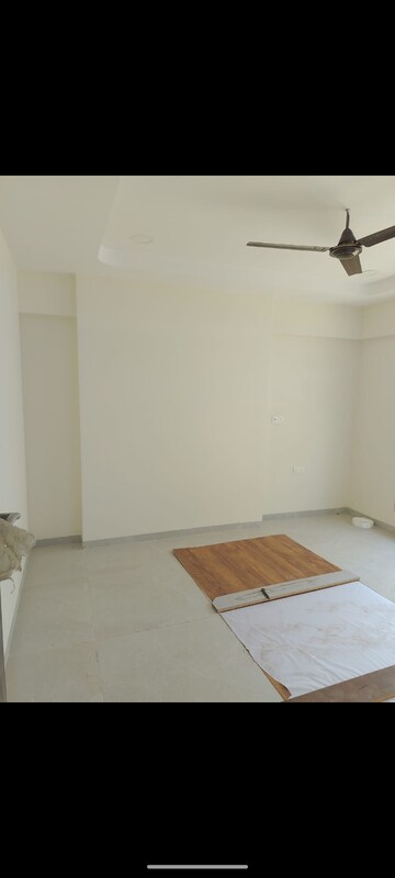 Room in 2 BHK Apartment at Alag Aranya, Pant Nagar – for Rent