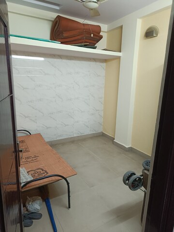 Kitchen in 2 BHK Builder Floor at RWA Federation, Vaishali Sector 5 – for Sale