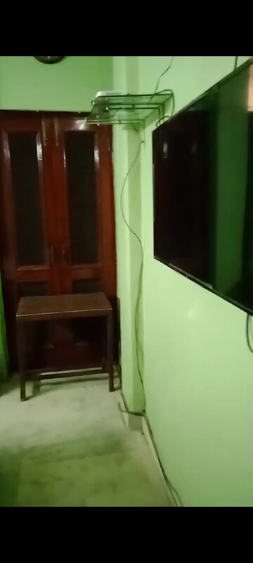 Furnished Amenities in 2 BHK Independent House at Lajpat Nagar 4 – for Rent