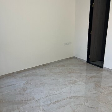 Room in 2 BHK Apartment at Kundan Easterlia, Madhav Nagar – for Rent