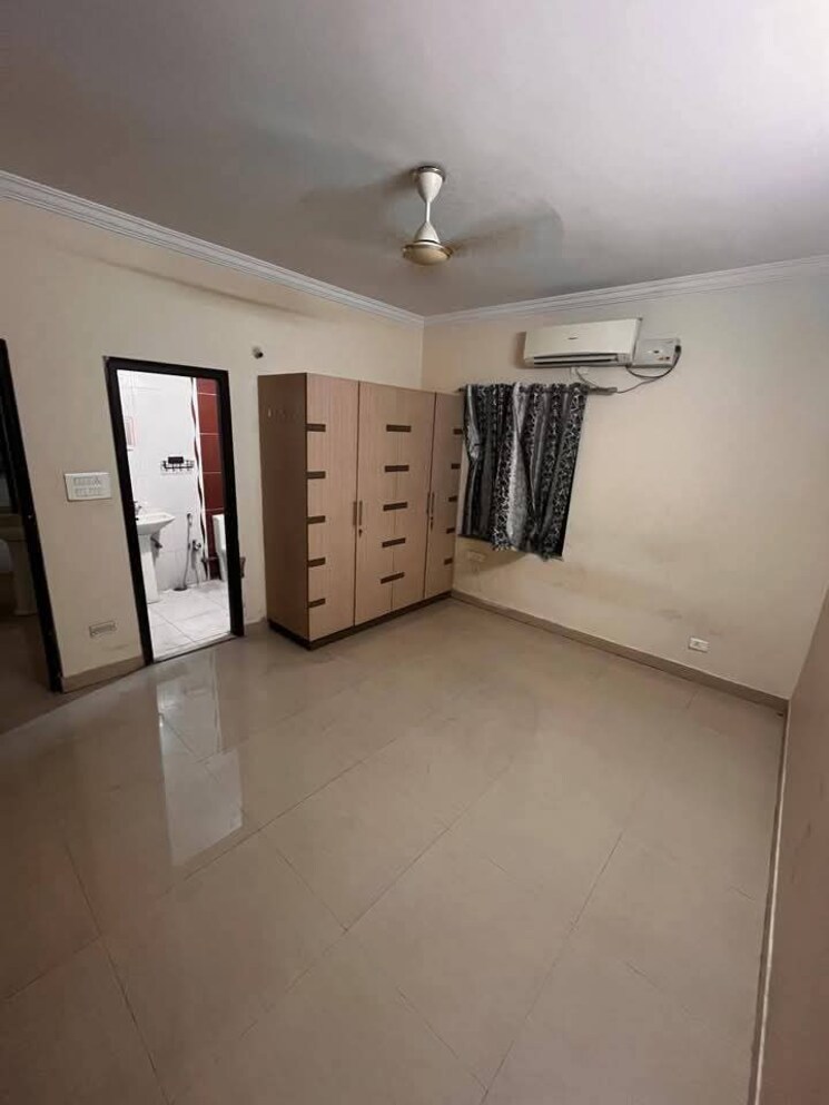 Room, begumpet 3 Bedroom 1800 Sq.Ft. Apartment In Begumpet Hyderabad 8609563