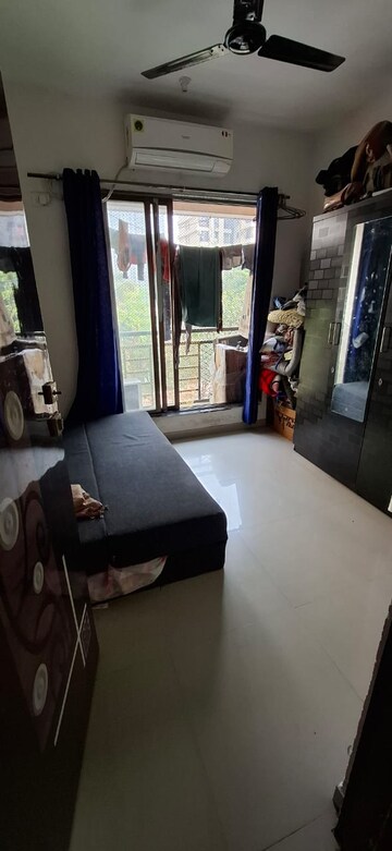 1 BHK Apartment For Rent in Raunak Bliss, Ghodbunder Road