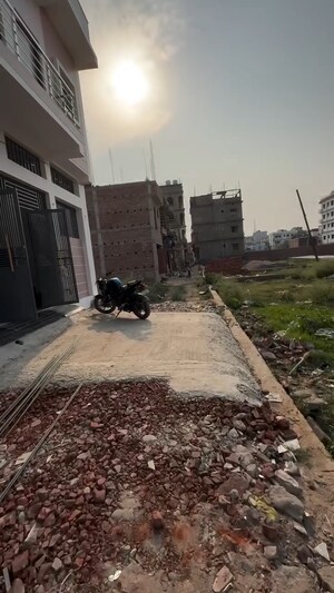 Parking in 3 BHK Independent House at Phulwari Sharif – for Sale