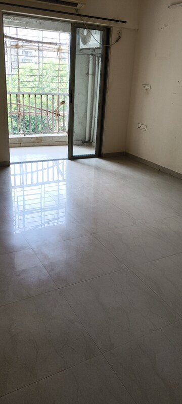1 BHK Apartment For Rent in Casa RioGold, Dombivli East